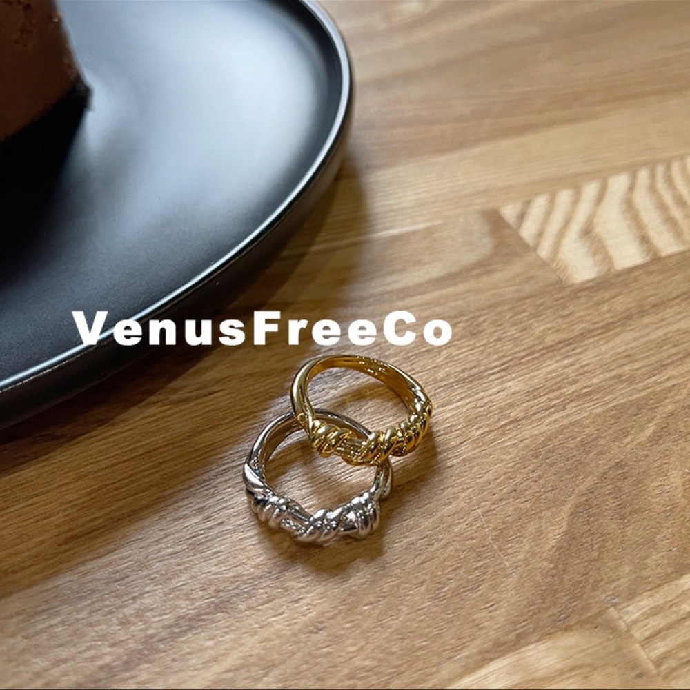 Silver ring with gold plated